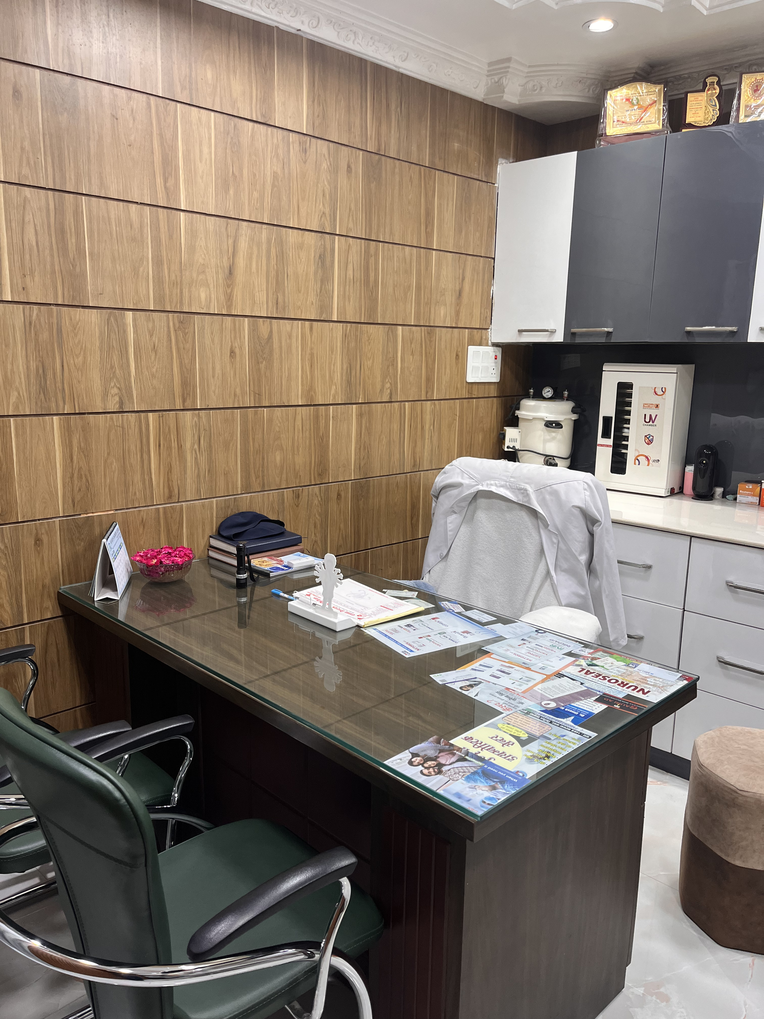 Doctor's Consultation Chamber